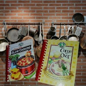 Gooseberry Patch Cookbook Bundle  *See Notes*